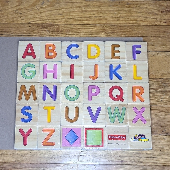 Fisher-Price Little People ABC Puzzle Wood Block Set - Picture 7 of 10